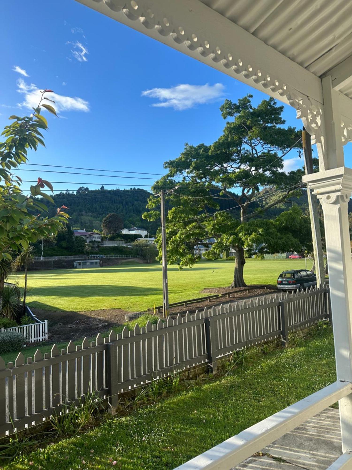 Renwick In The City Nelson, 10Min Walk To City Centre, Full Kitchen, Fast Fibre Wifi, Drive 13Min To Airport, 5Min To Hospital, Quiet Street, Dog Friendly Luaran gambar