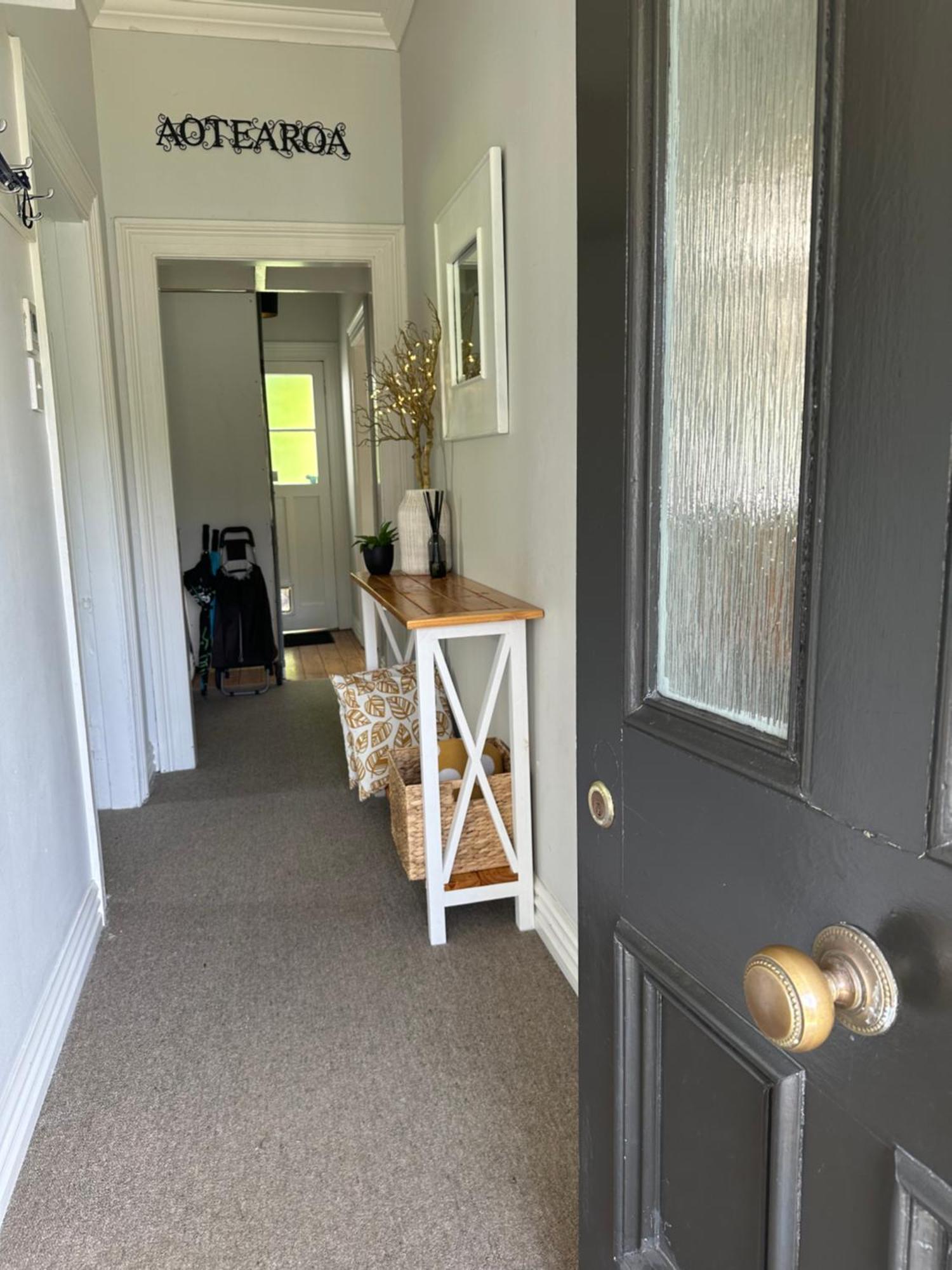Renwick In The City Nelson, 10Min Walk To City Centre, Full Kitchen, Fast Fibre Wifi, Drive 13Min To Airport, 5Min To Hospital, Quiet Street, Dog Friendly Luaran gambar